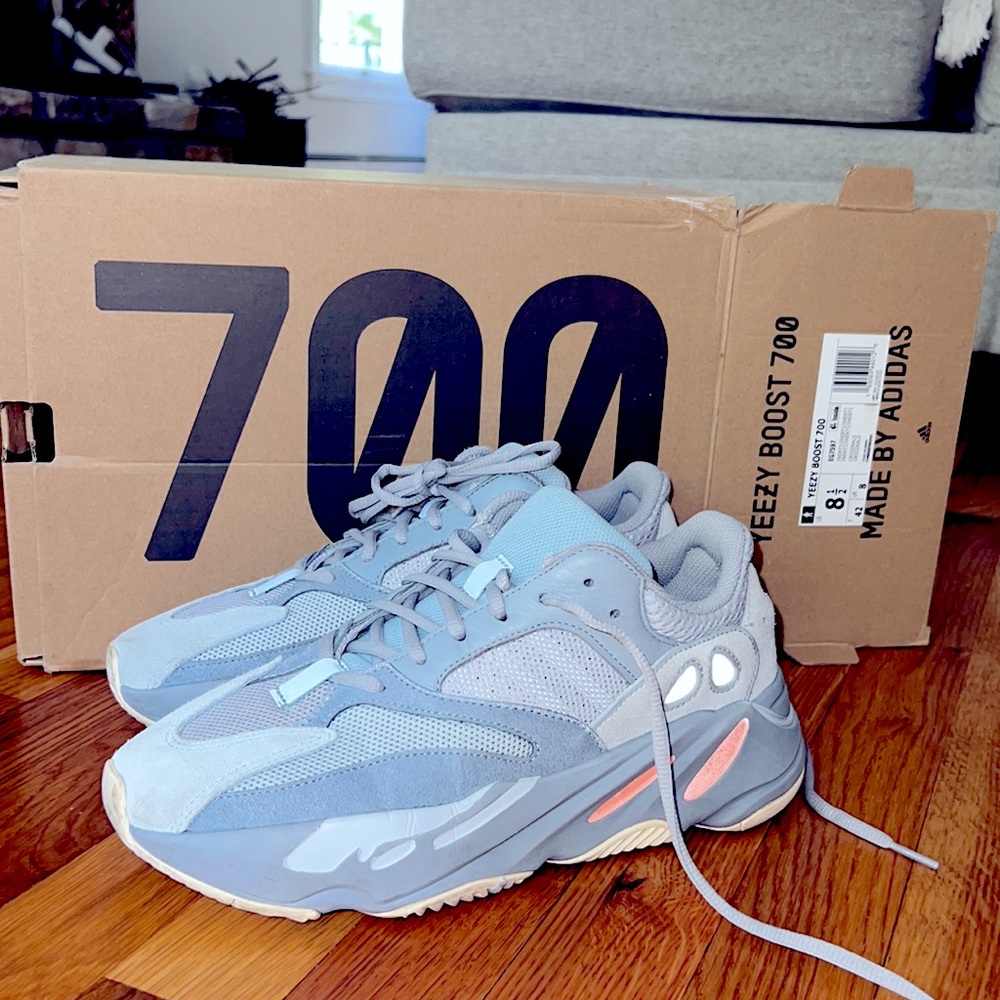 Lightly used Yeezy 700 baby blue